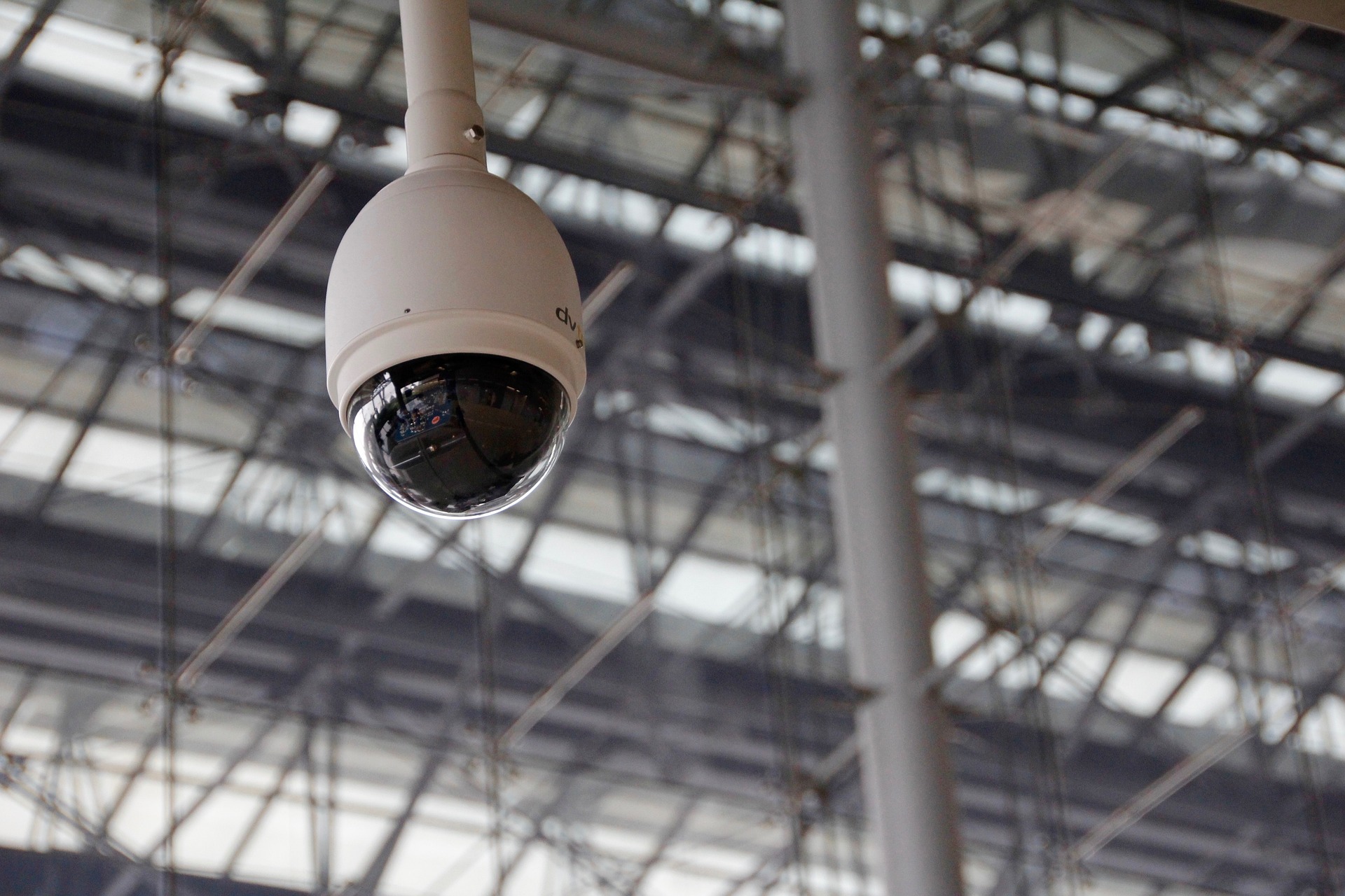 camara-de-seguridad-exterior